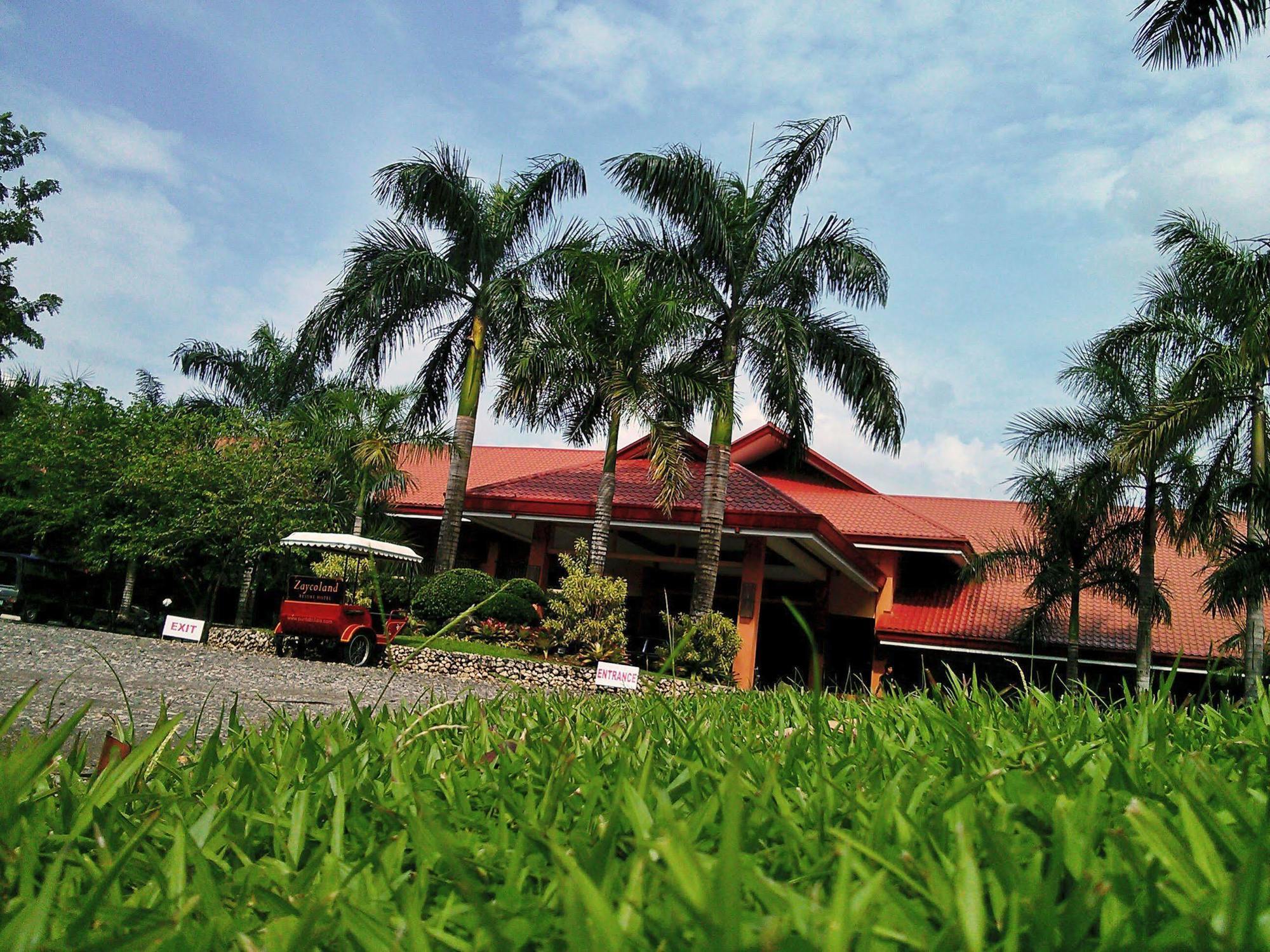 Zaycoland Resort And Hotel Kabankalan Exterior photo